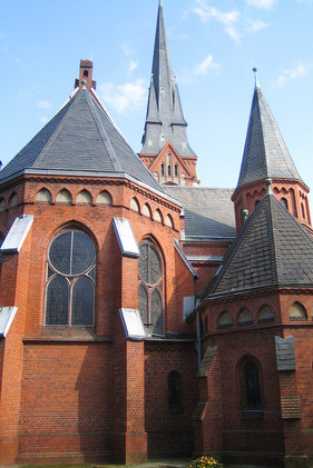 Außenansicht der St.-Lorenz-Kirche von Osten