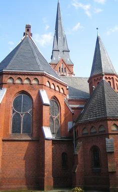 Außenansicht der St.-Lorenz-Kirche von Osten