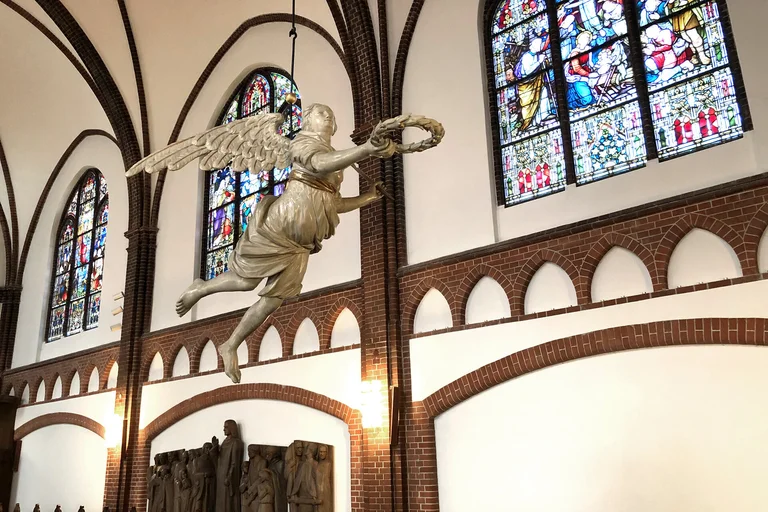 Taufengel in der St.-Lorenz-Kirche