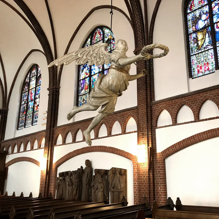 Taufengel in der St.-Lorenz-Kirche